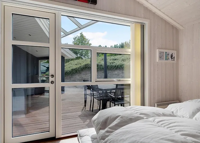 Awesome In Knebel With 2 Bedrooms And Internet Feriehus *